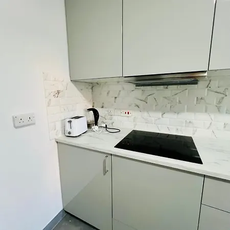 Tower Court * Larnaca