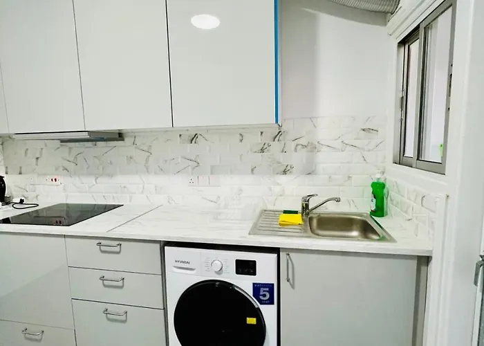 Tower Court ホステル *