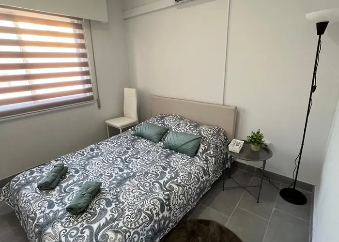 Hostel Tower Court Larnaca